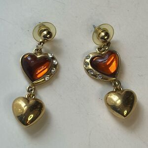 Gold tone fashion dangle statement earrings with orange resin hearts